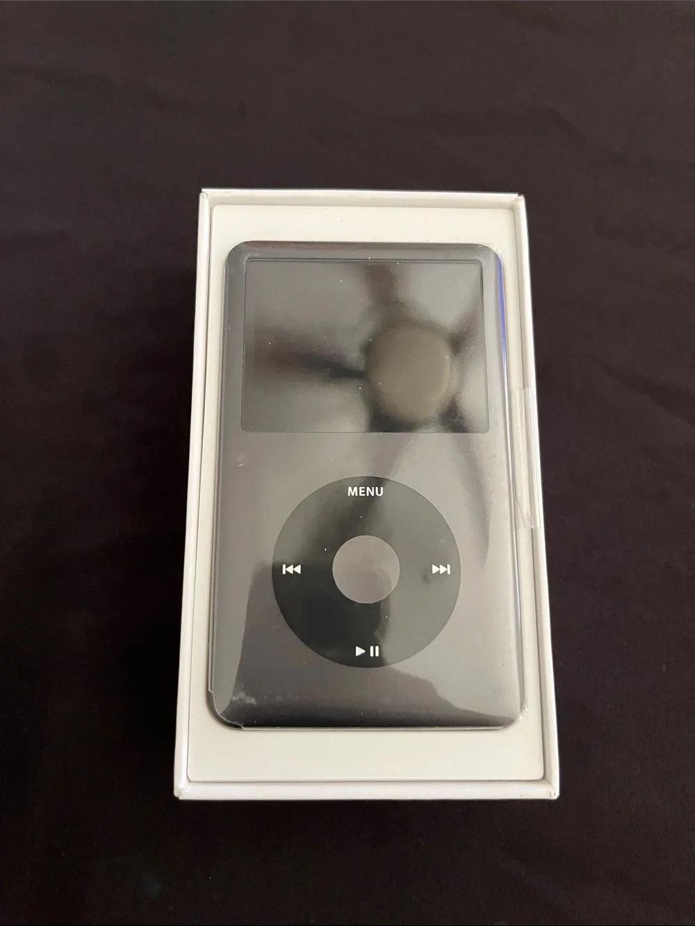 Apple iPod Classic Black 160gb  charger and earbuds included. open box brand new
